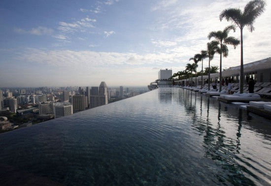 marina-bay-pool
