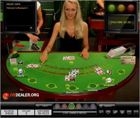 dealer Daria