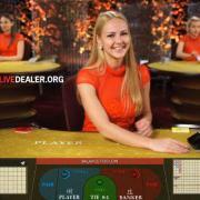 32Red live baccarat squeeze