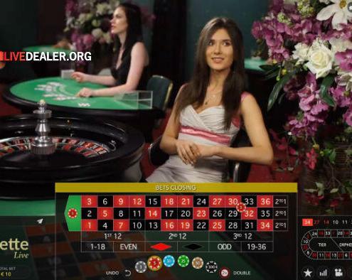 dealer Anna