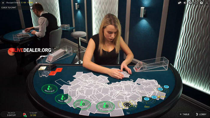 Live dealer Anita