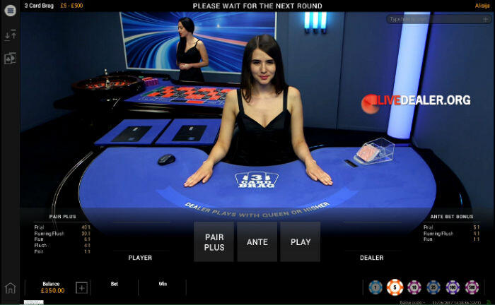 Playing Live 3 Card Brag Livedealer