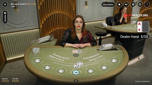 32Red live blackjack