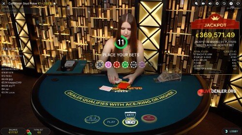 live poker at Royal Vegas