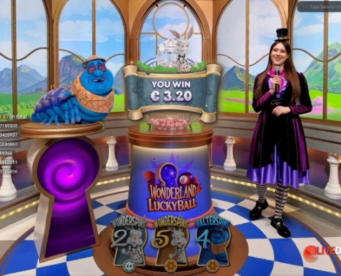 Wonderland Lucky Ball Live