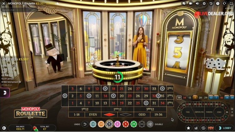 Monopoly Roulette place bets