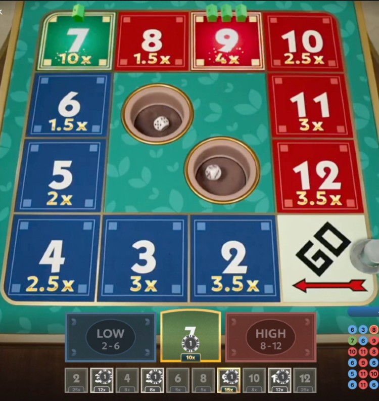 MONOPOLY Roll'em build