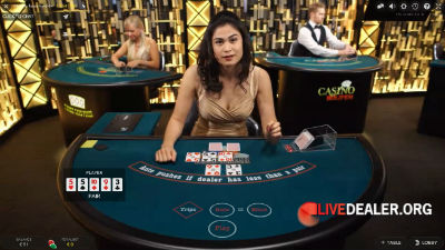 SuperCasino live Texas Holdem poker